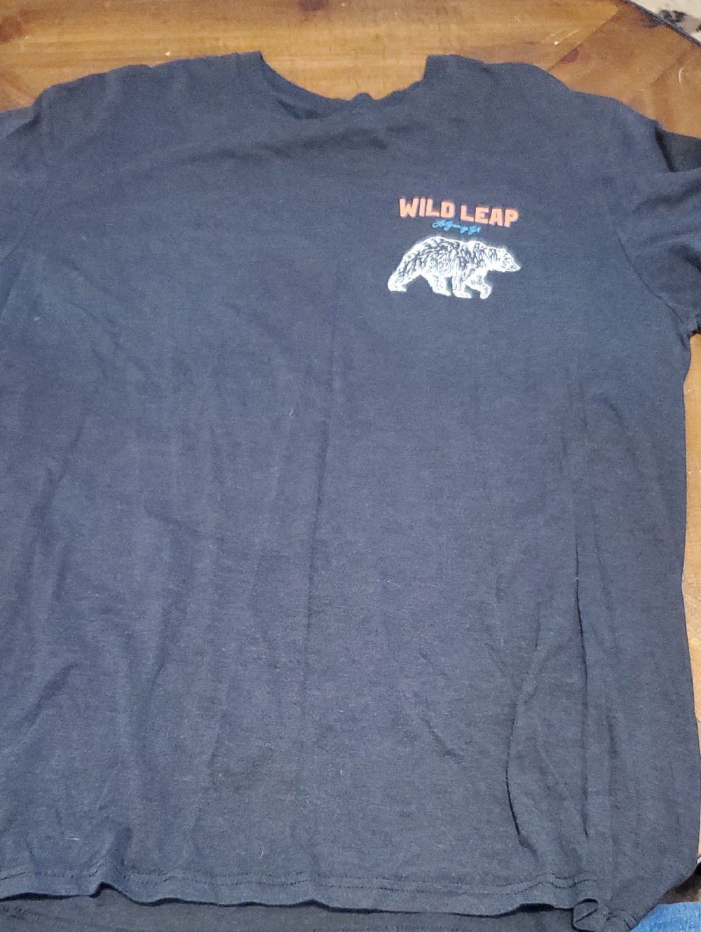 Short Sleeve Men's Tee - Black with Bear Graphic